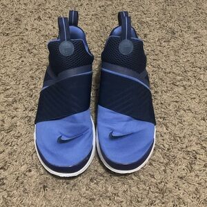 Nike Navy and White Athletic Sneakers